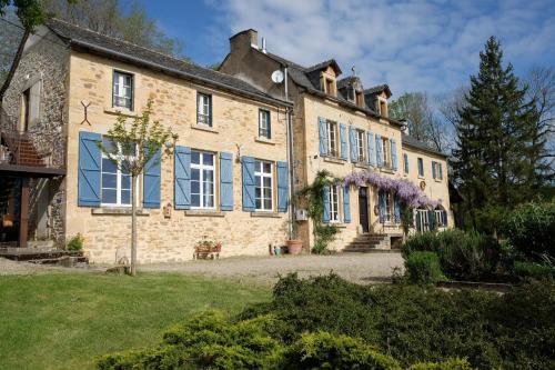 Le Couvent de Neuviale - Chambre d'hôtes - Parisot