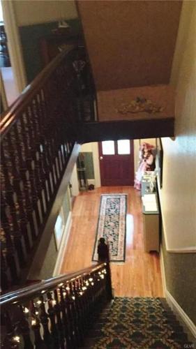 Hillcrest Bed and Breakfast - image 11