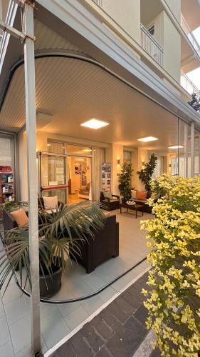 B&B - Meuble' - Hotel " CORDIALE " 2