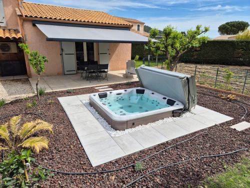 Maison Drôme provençale & Jacuzzi - Location, gîte - Saint-Paul-Trois-Châteaux