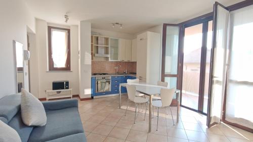 virtuve, JENNAH House in Bussero
