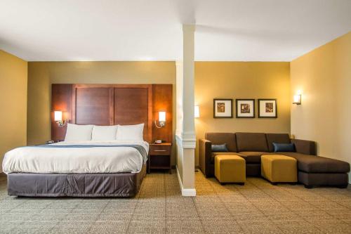 Comfort Suites Dodge City