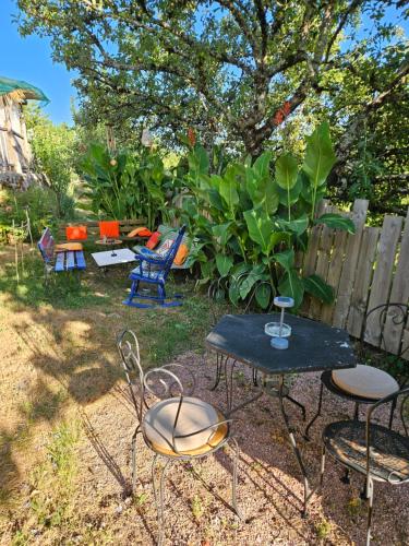 Tente-Cabane en Quercy in Camburat