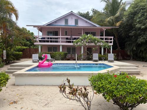 Beachfront Bungalow-Pool & Oceanfront-Views-Golf in Surfside