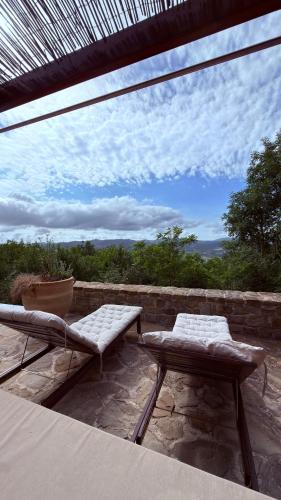 Luxury villa with infinity pool & vineyard views in Kastino