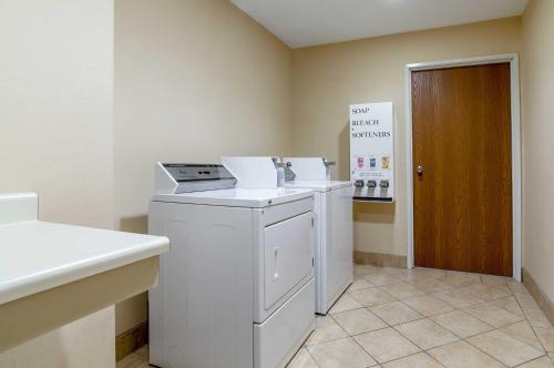수퍼 8 바이 윈덤 그레이트 벤드 - 편의 시설/서비스
