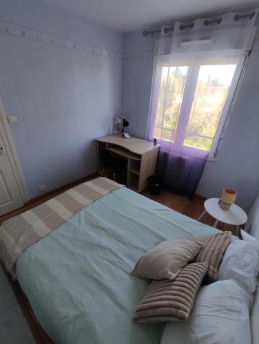 Chambre dans une maison paisible