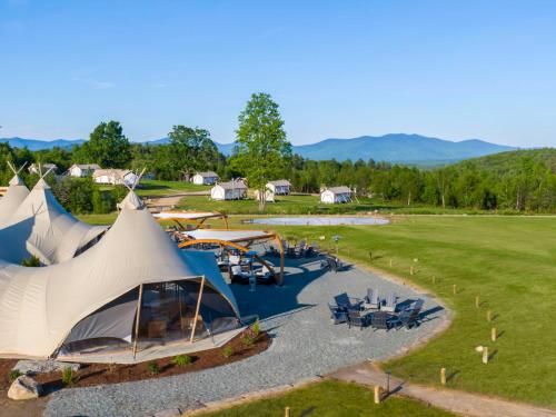 Skats, Under Canvas White Mountains in Jefferson (NH)