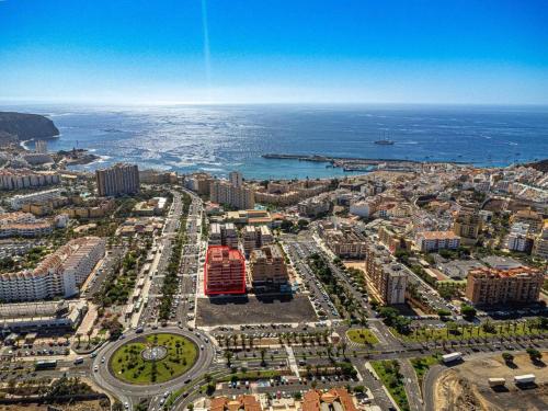 As de Casas - Royal 8 - Los Cristianos