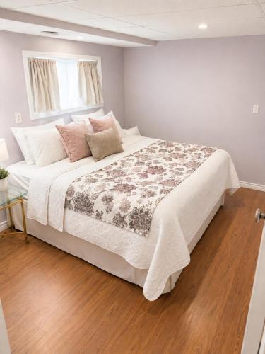 The Bunny Street Getaway! in Kenora (ON)