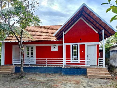 Heinrich Wolfi Private Cotege - Alappuzha