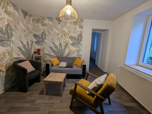 Gîte confortable en forêt de Vôge avec WiFi et parking