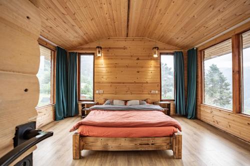 Heshkili huts and cabins Svaneti in Bagvdanari