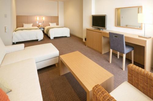 room detail thumbnail 1
