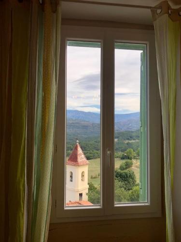 Appartement coeur de village avec Cour in Saint-Pierre (Provence-Alpes-Cote d'Azur)