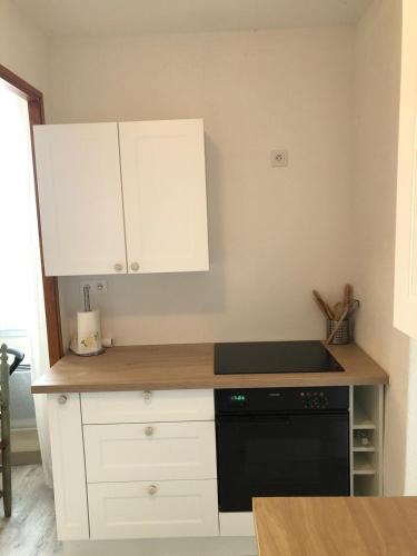 Appartement coeur de village avec Cour in Saint-Pierre (Provence-Alpes-Cote d'Azur)