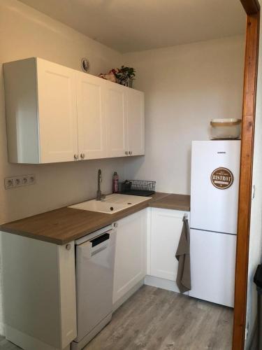 Appartement coeur de village avec Cour in Saint-Pierre (Provence-Alpes-Cote d'Azur)