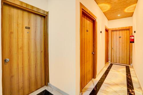 Fuajee, Super Collection O Tons Riverview Jhajra Dehradun Formerly Atithi in Prem Nagar