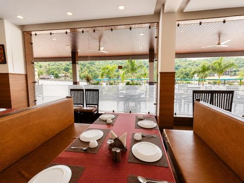 Hotel White Lotus at Ratanpur Border in Dungarpur
