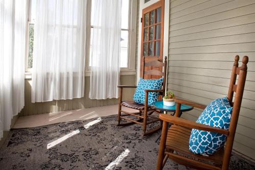 Printmaker's Inn - High Cotton Suite - image 5