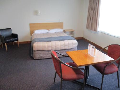 The Redwood Hotel - image 3