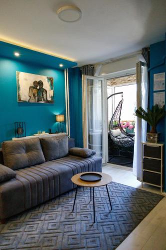 Lilian's Apartment