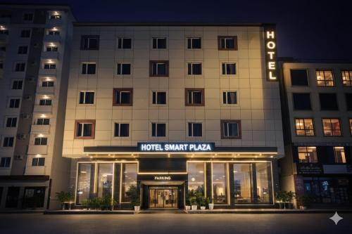 Hotel Smart Plaza Near Delhi Airport in Indira Gandhi Int'l Airport