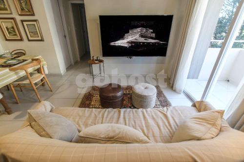 Spacious 2BR Apartment Near Silvio Pettirossi Airport in Luque