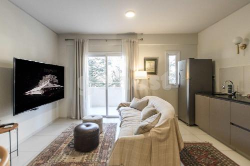 Spacious 2BR Apartment Near Silvio Pettirossi Airport in Luque