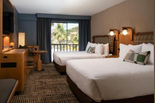 Marin Hilltop Hotel