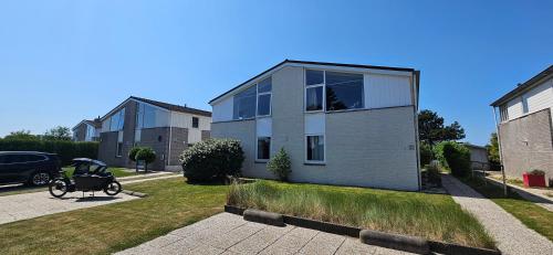 Ostrea 12 in Kamperland met Rust en Ruimte aan Zee! in Камперланд