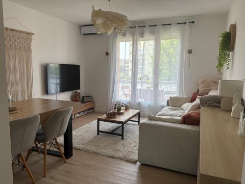 Appartement refait à neuf tout à pied