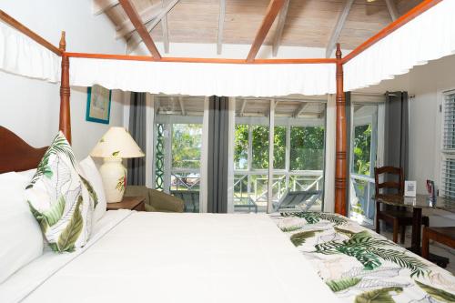 Oualie Beach Resort in New Castle