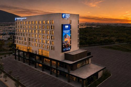 Holiday Inn Express & Suites Monterrey Sendero by IHG