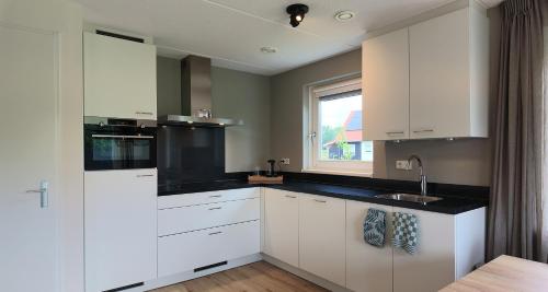 keuken, Villapark Wulpdal | Villa De Wulp in Tholen
