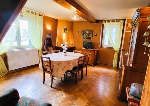 Maison 6 pers Centre ville et parking - Location saisonnière - Lannemezan