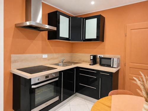 Studio Cosy tout équipé 40m2 - Entrée autonome - Parking gratuit (Studio Cosy tout equipe 40m2 - Entree autonome - Parking gratuit) in 梅策維斯