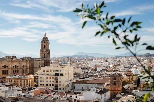 Cubo's Las Americas Malaga Apartment