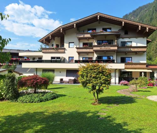 Hotel Garni Erler in Mayrhofen, Österreich
