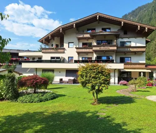 Hotel Garni Erler in Mayrhofen, Österreich