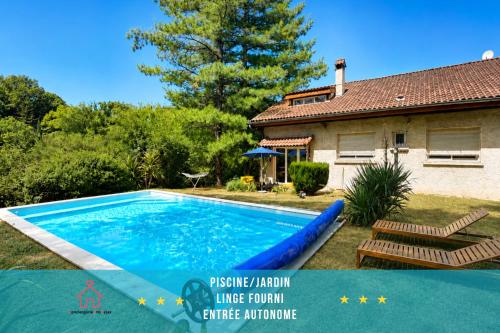 " Au Chant Des Cigales " Piscine - Terrasse - WIFI