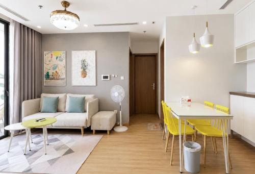 Nanahousing-Vinhomes Skylake near Korean Town - image 2