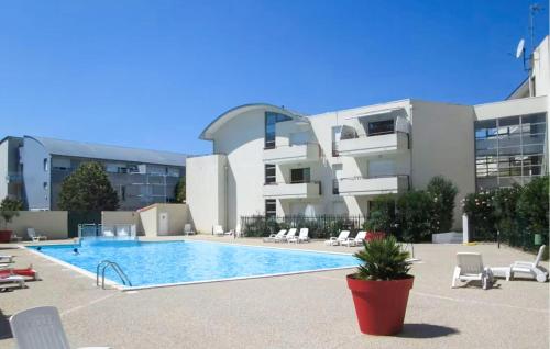 Studio Piscine Proche Plage