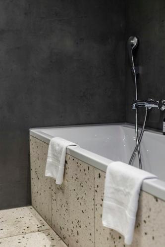 Motel One Copenhagen - image 3