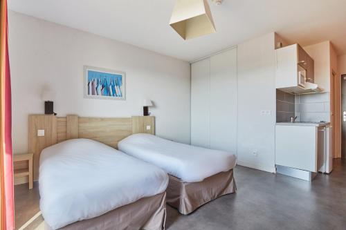 1 double bed