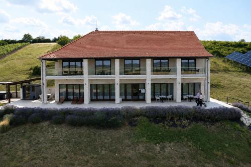. Angyal Villa