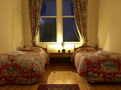 Menzies Apartments - image 14