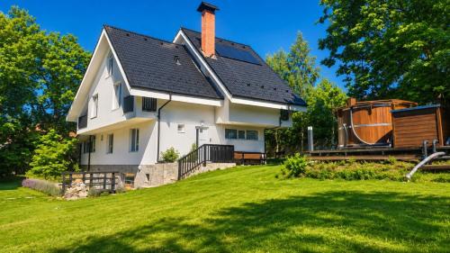 . Villa Eloris