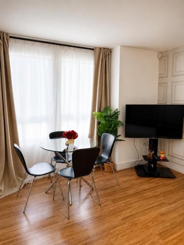 2 Bedroom Apartment near Glasgow City Centre, Celtic Park and Emirates Arena, Glasgow (Foto 4)