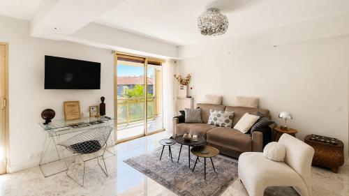 Luxury Renovated Apartment - Cannes Center